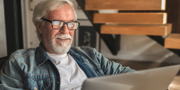 CTA-1.1A-mobile-Lucia-Pelosini-LP-ophthalmology-Gatwick