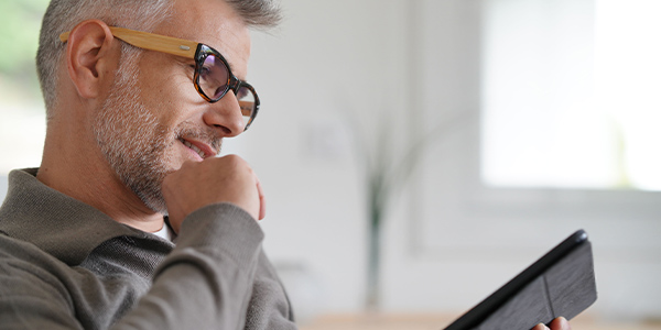 CTA-1.1X-mobile-Lucia-Pelosini-LP-ophthalmology-Gatwick