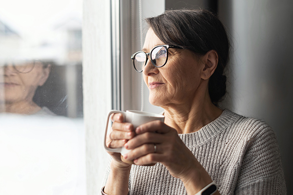 Who-it’s-For-Dependence-on-glasses-2-Lucia-Pelosini-LP-ophthalmology-Gatwick